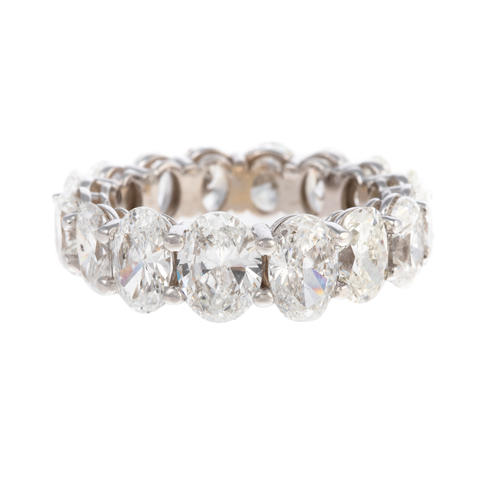 A GIA 7.06 CTW OVAL DIAMOND ETERNITY