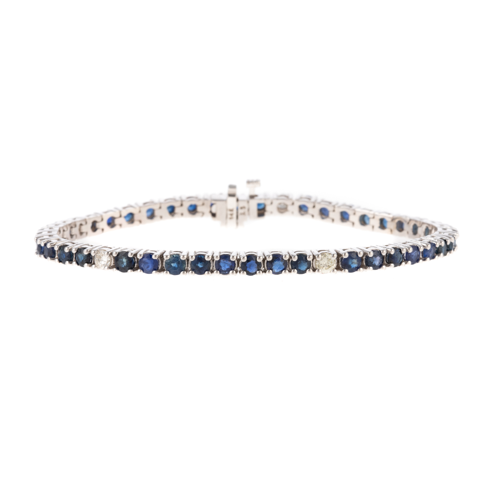 A 5.50 CTW SAPPHIRE & DIAMOND BRACELET