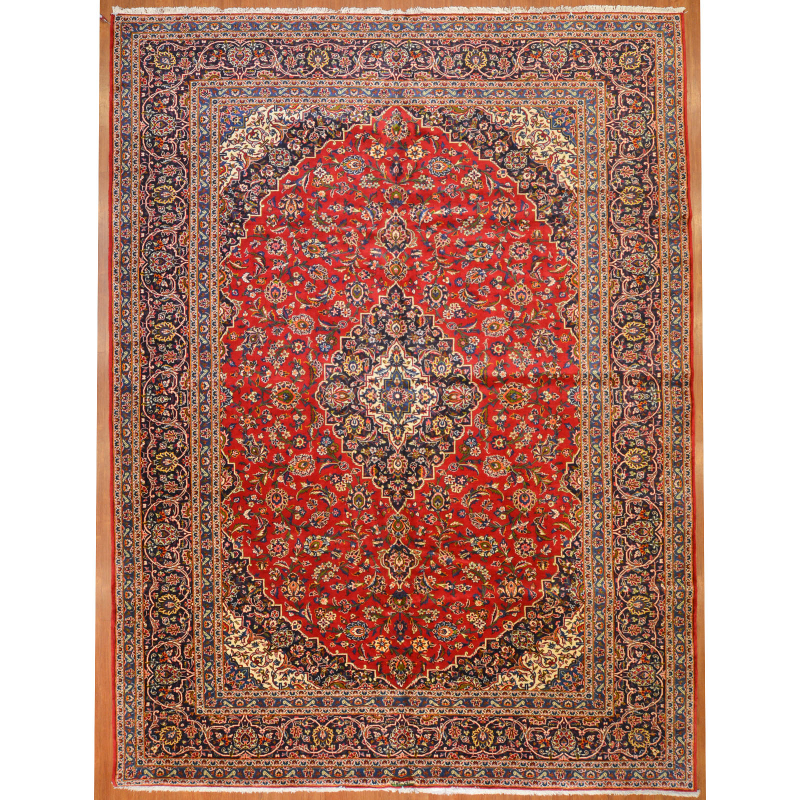 FINE KASHAN CARPET, PERSIA, 9.8