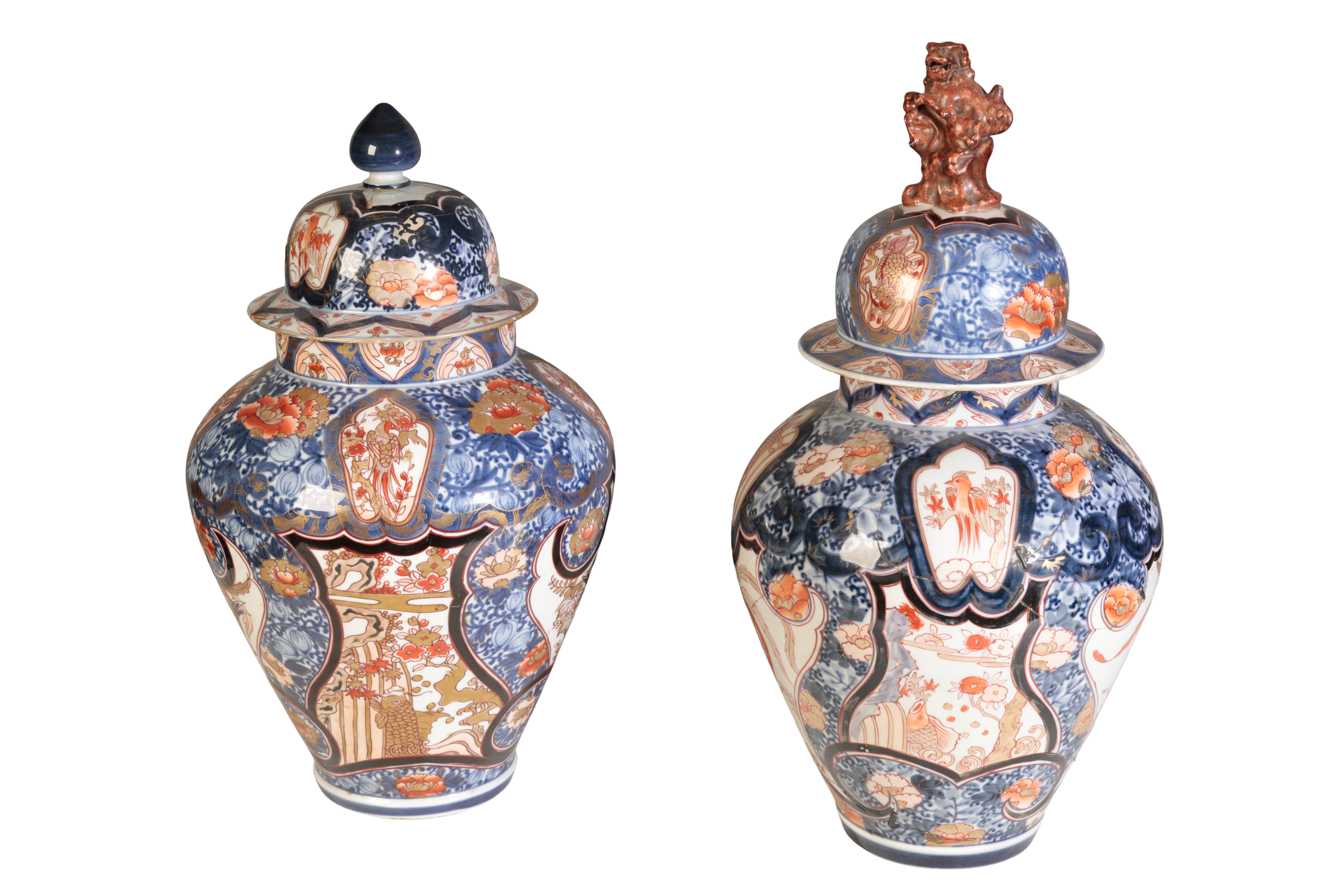 A JAPANESE IMARI VASE AND COVER  338fdb