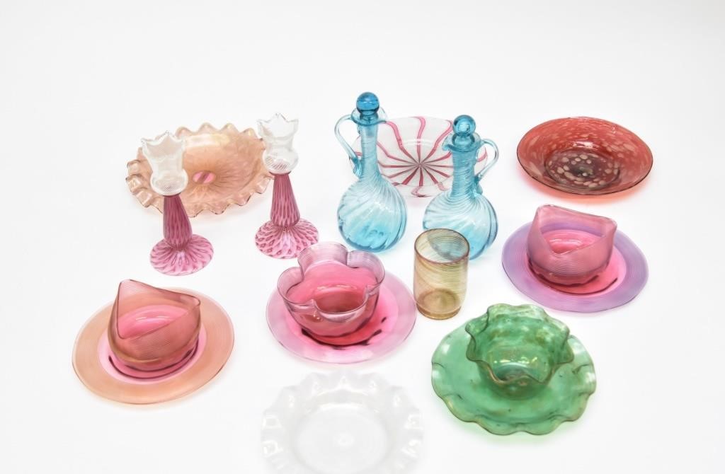 Grouping of Venetian glassware 339190