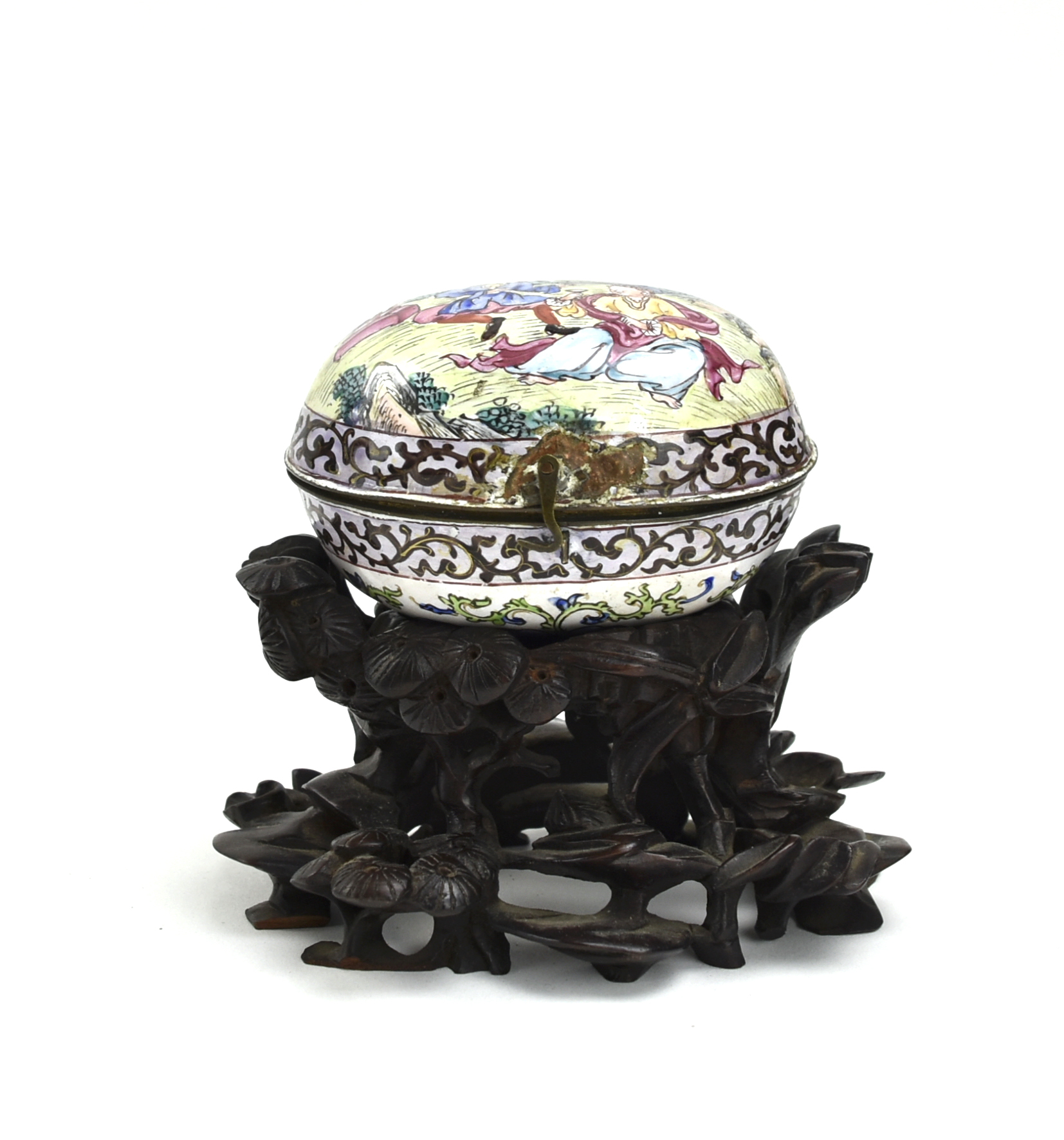 CHINESE CANTON ENAMEL COVERED BOX 339271