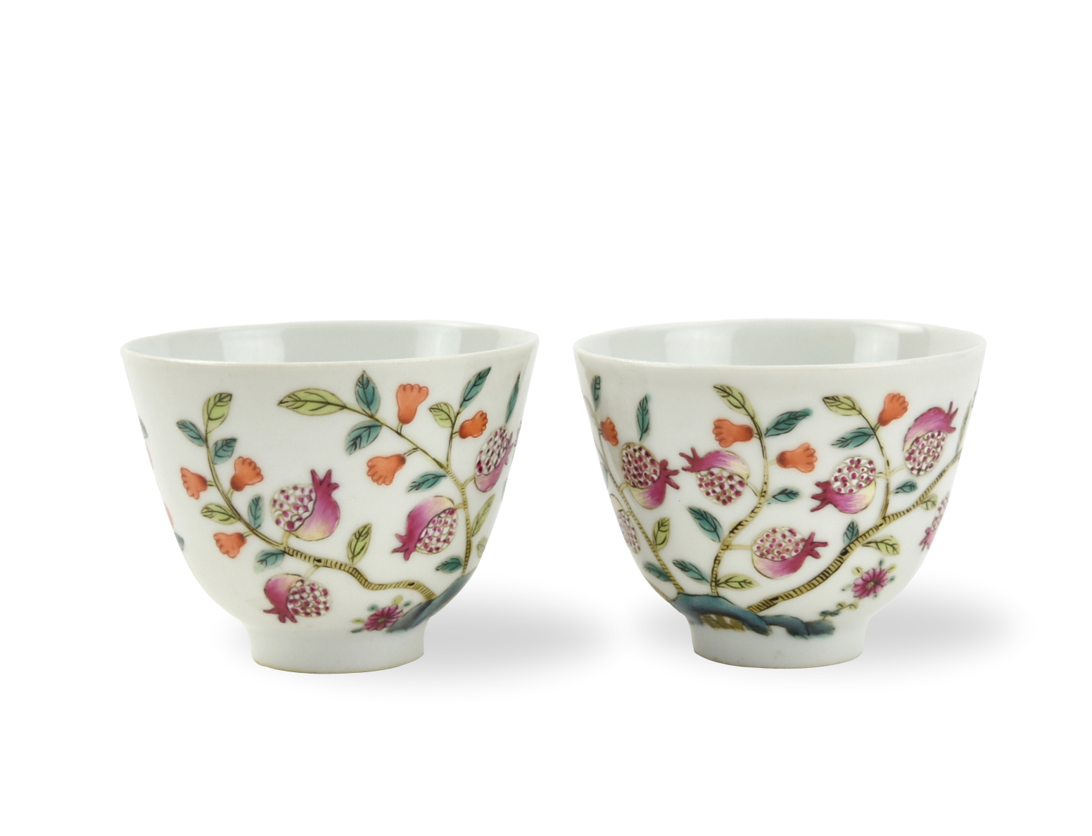 PAIR OF CHINESE FAMILLE ROSE CUPS GUANGXU 3392de