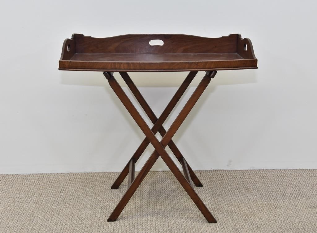 Georgian mahogany butler's traytop