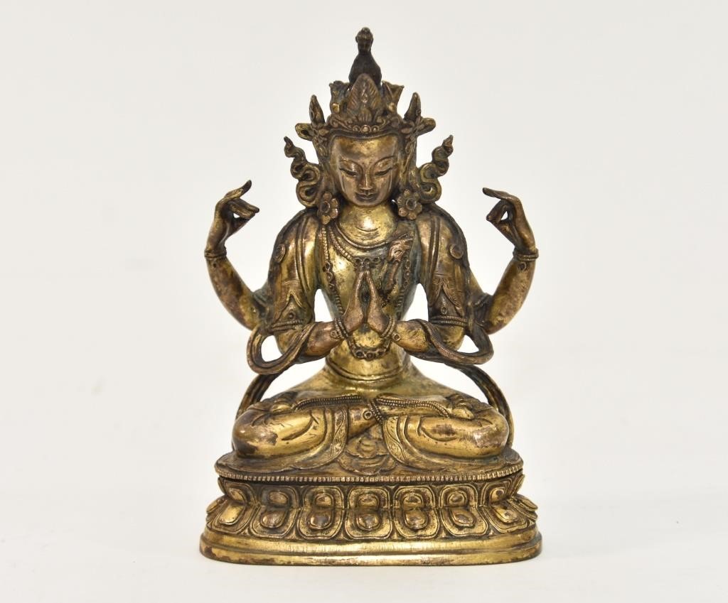 Fine Chinese gilt bronze Buddha,