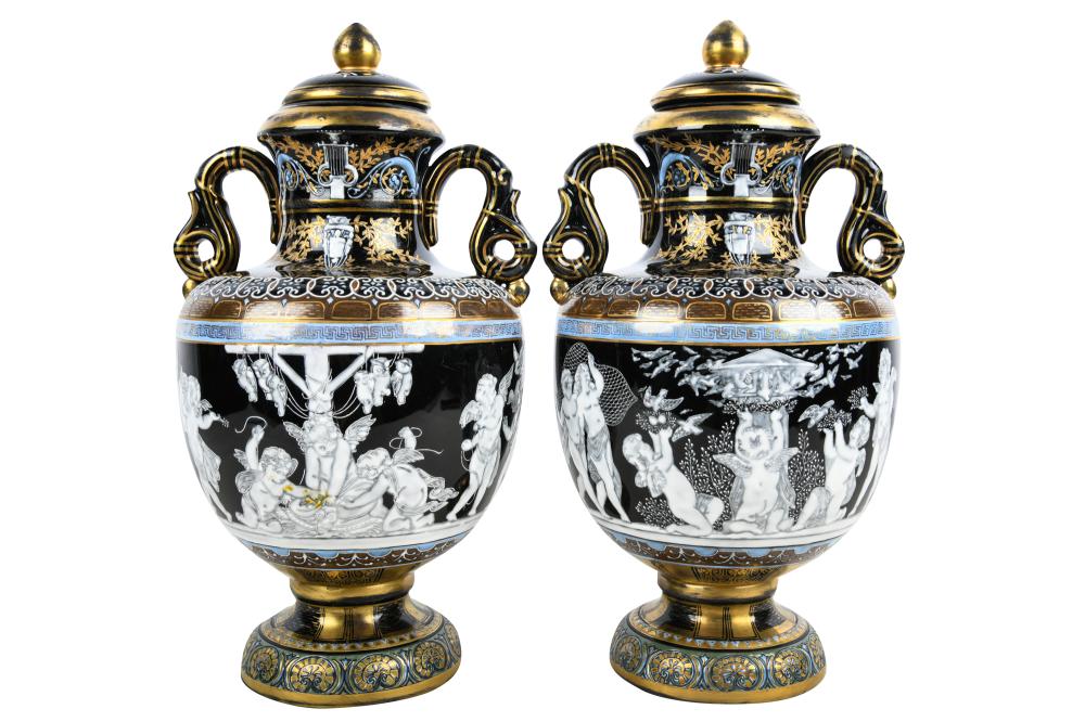 PAIR OF MINTON STYLE PORCELAIN 336c4f