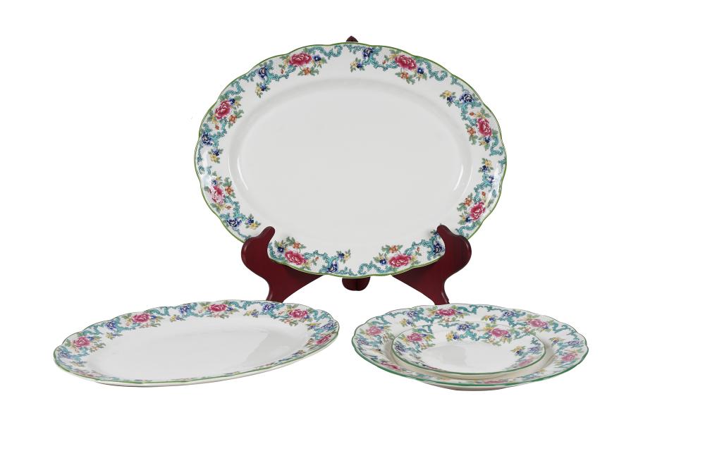 SET OF ROYAL DOULTON PORCELAIN 336cc6