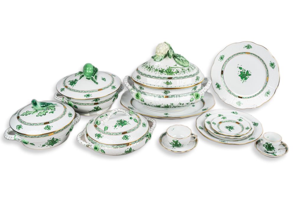 HEREND PORCELAIN SERVICE'Chinese