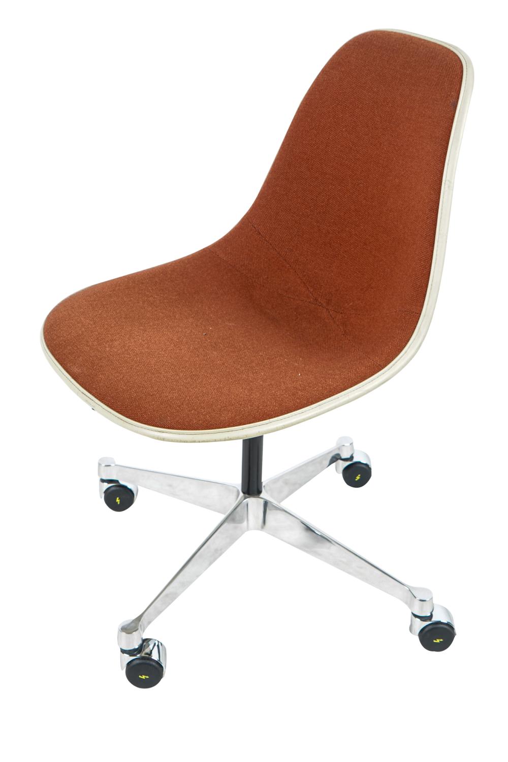 HERMAN MILLER SWIVEL CHAIRCondition: