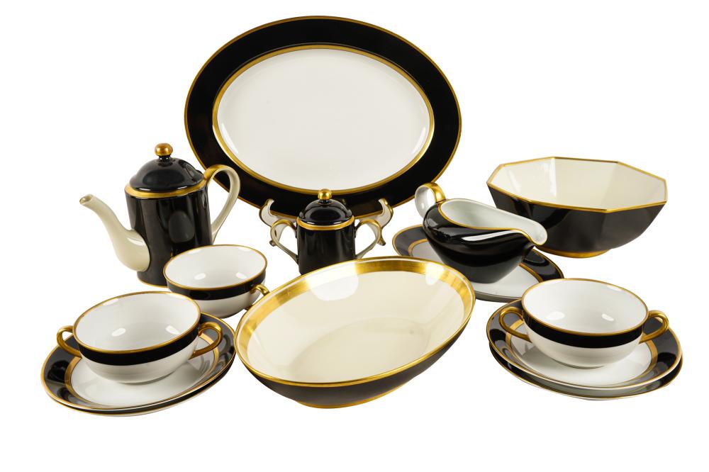 FITZ FLOYD PORCELAIN DINNER SERVICERenaissance 3370b3