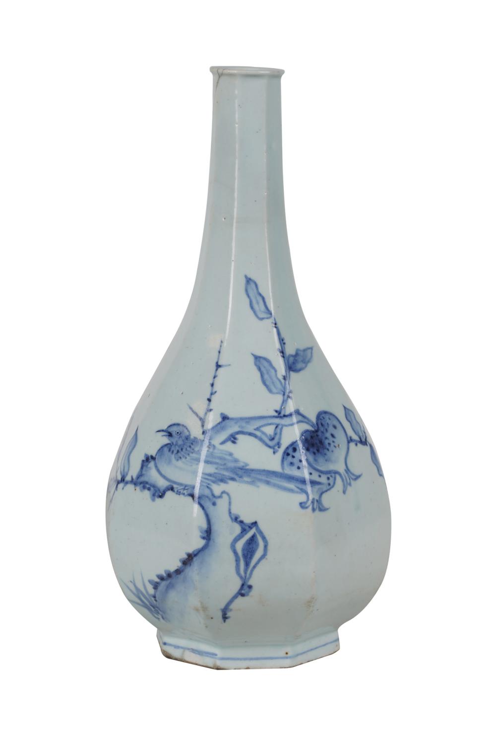 KOREAN BLUE & WHITE PORCELAIN VASECondition: