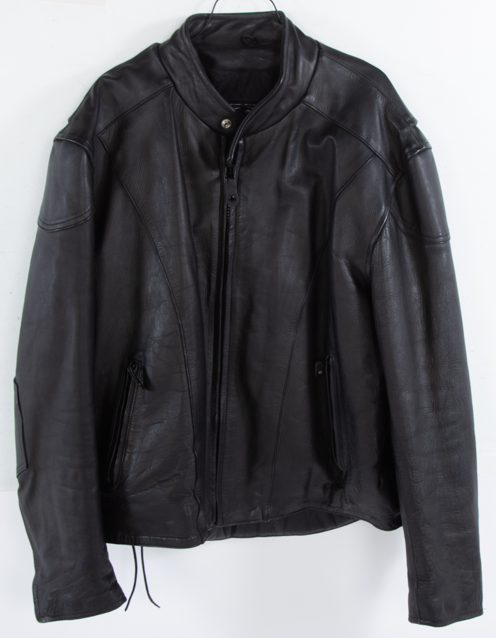 MEN'S BLACK LEATHER JACKET by River