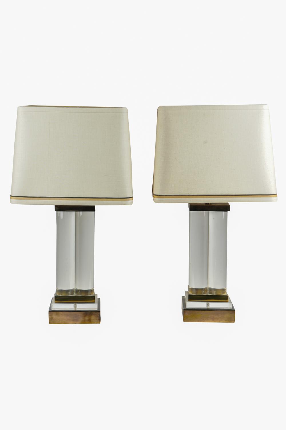 PAIR OF ACRYLIC METAL TABLE LAMPSwith 3372a6