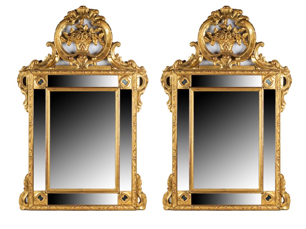 PAIR OF ROCOCO-STYLE GILTWOOD MIRRORSwood