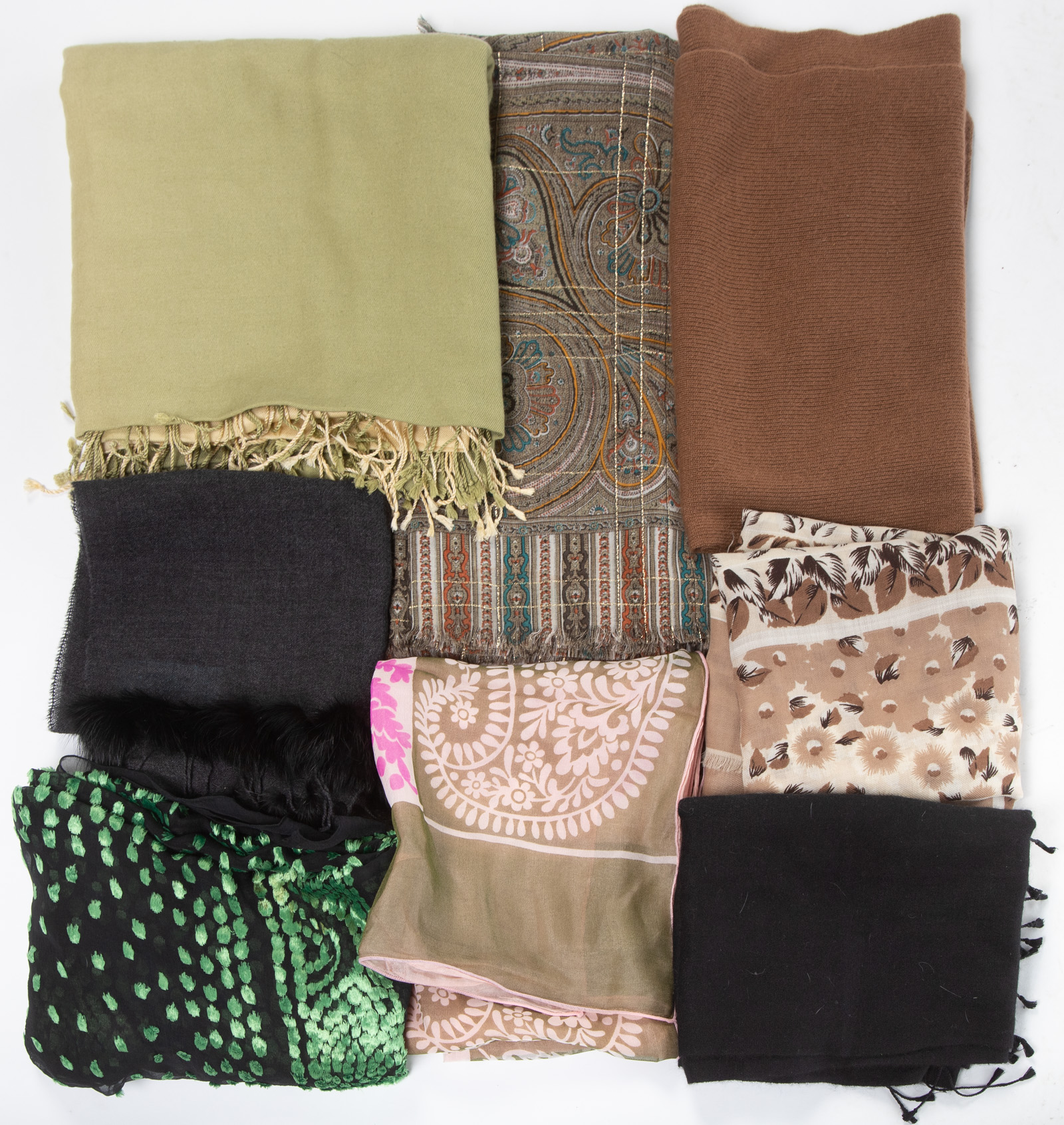 COLLECTION SCARVES AND WRAPS in