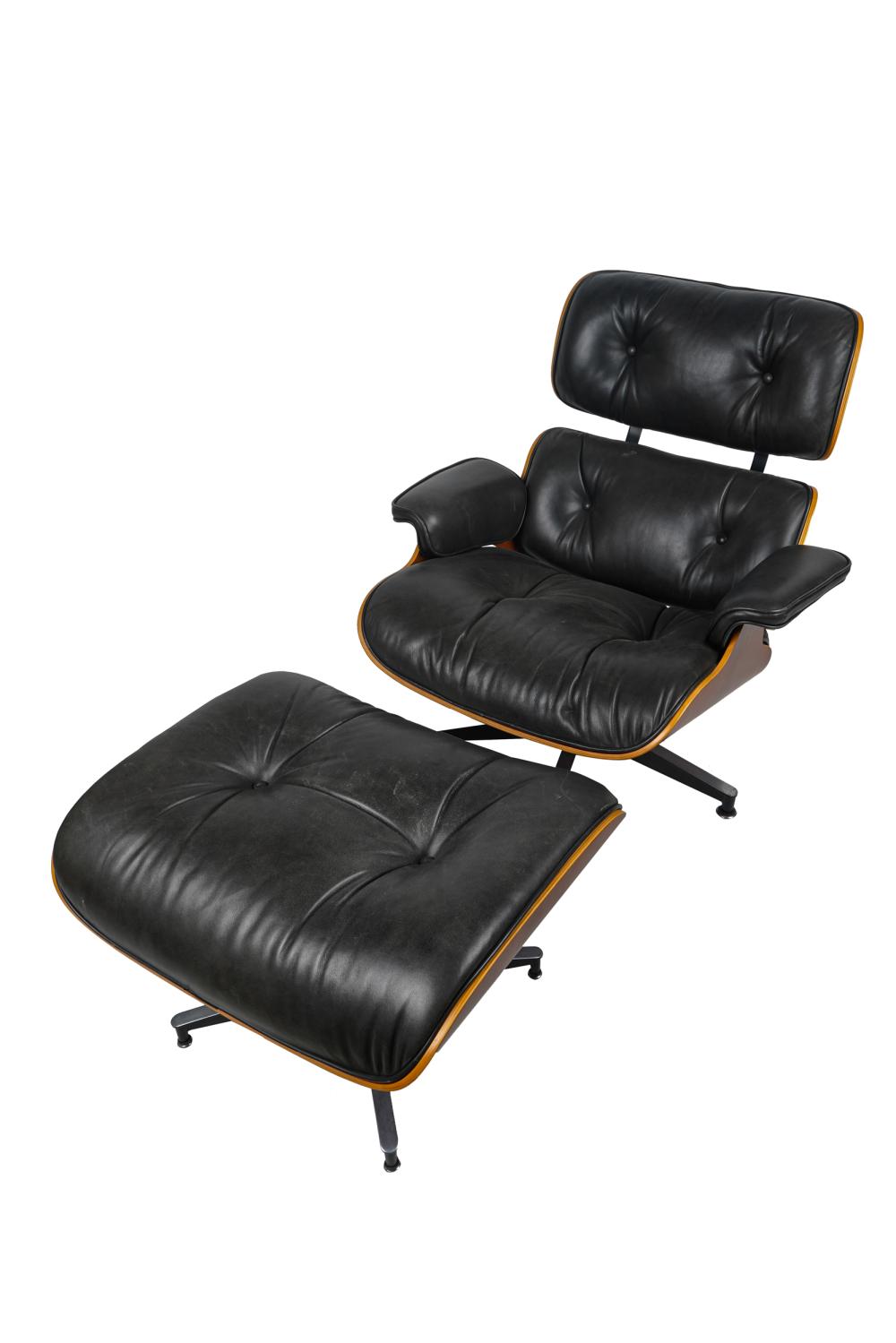 CHARLES & RAY EAMES LOUNGE CHAIR