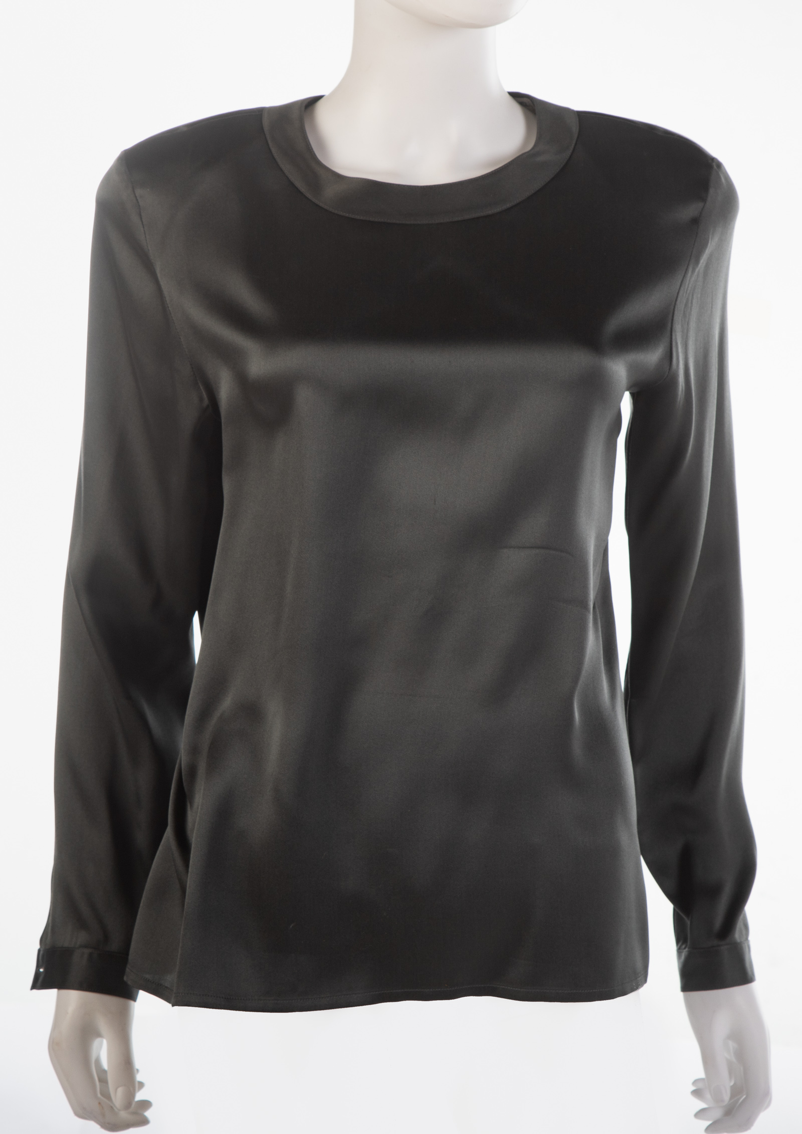 CHANEL GREY SILK BLOUSE Shoulders 3374bc