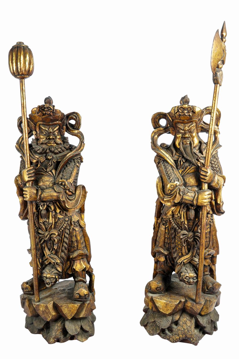 PAIR OF STANDING GILT WOOD CHINESE 3374e8