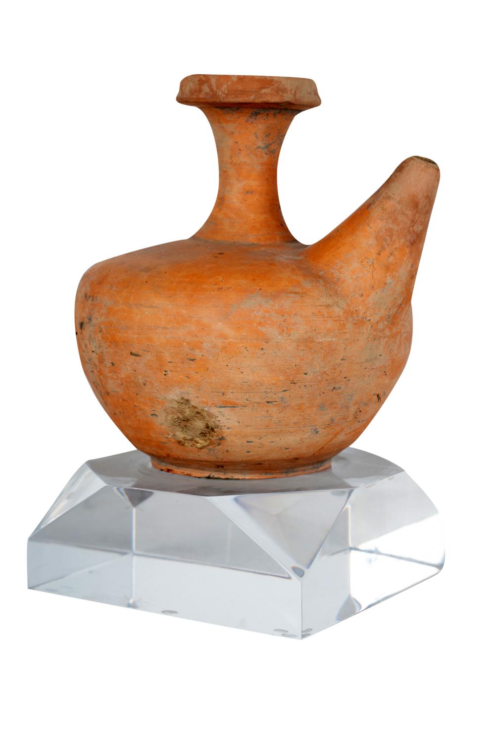 ARCHAIC STYLE CERAMIC KENDIProvenance  337533