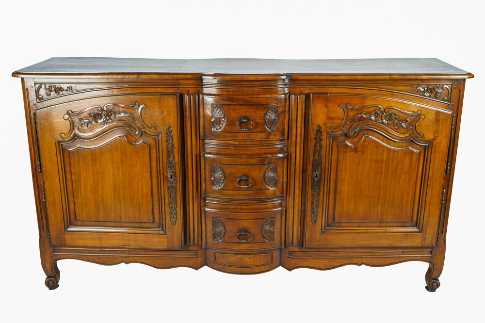 FRENCH PROVINCIAL SIDEBOARDCondition: