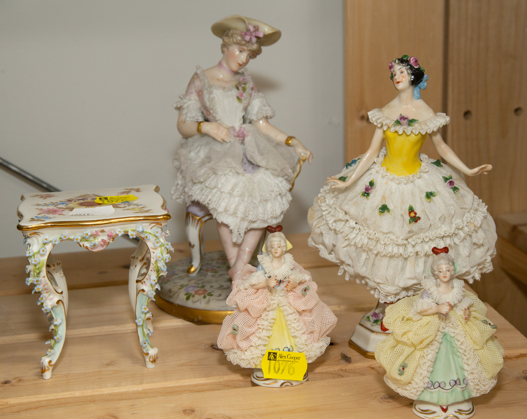 FIVE PIECES OF DRESDEN "CRINOLINE"