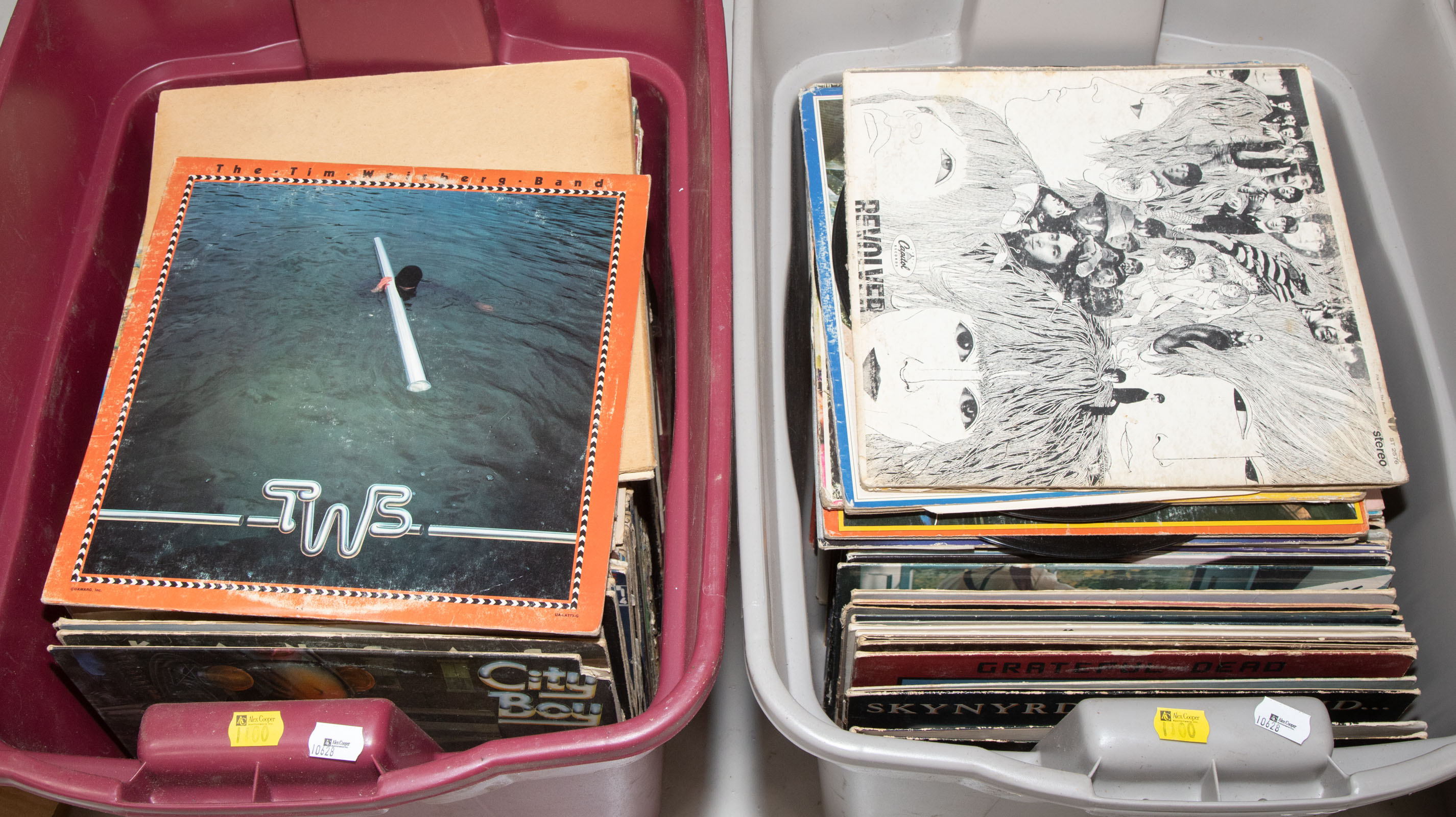 TWO PLASTIC TOTES OF VINTAGE LPS 337717