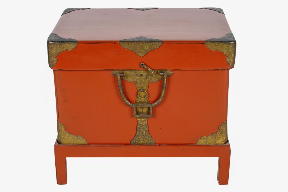 RED LACQUERED TRUNK ON STANDwith 33779c