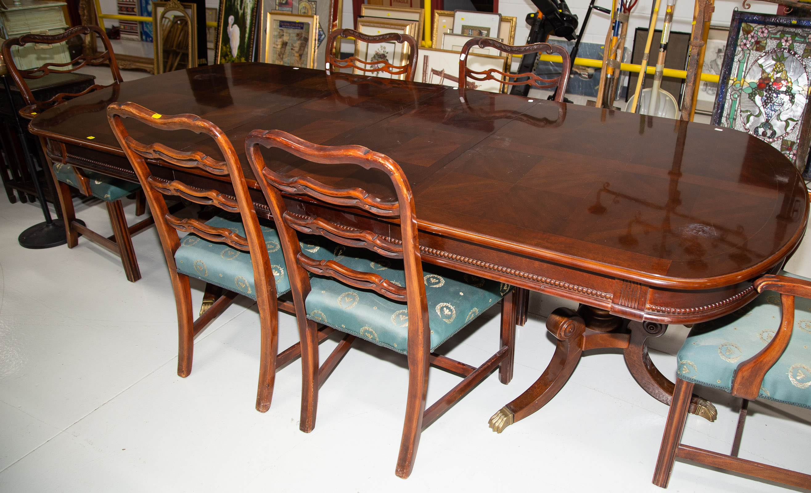 MODERN MAHOGANY DINING TABLE WITH SIX