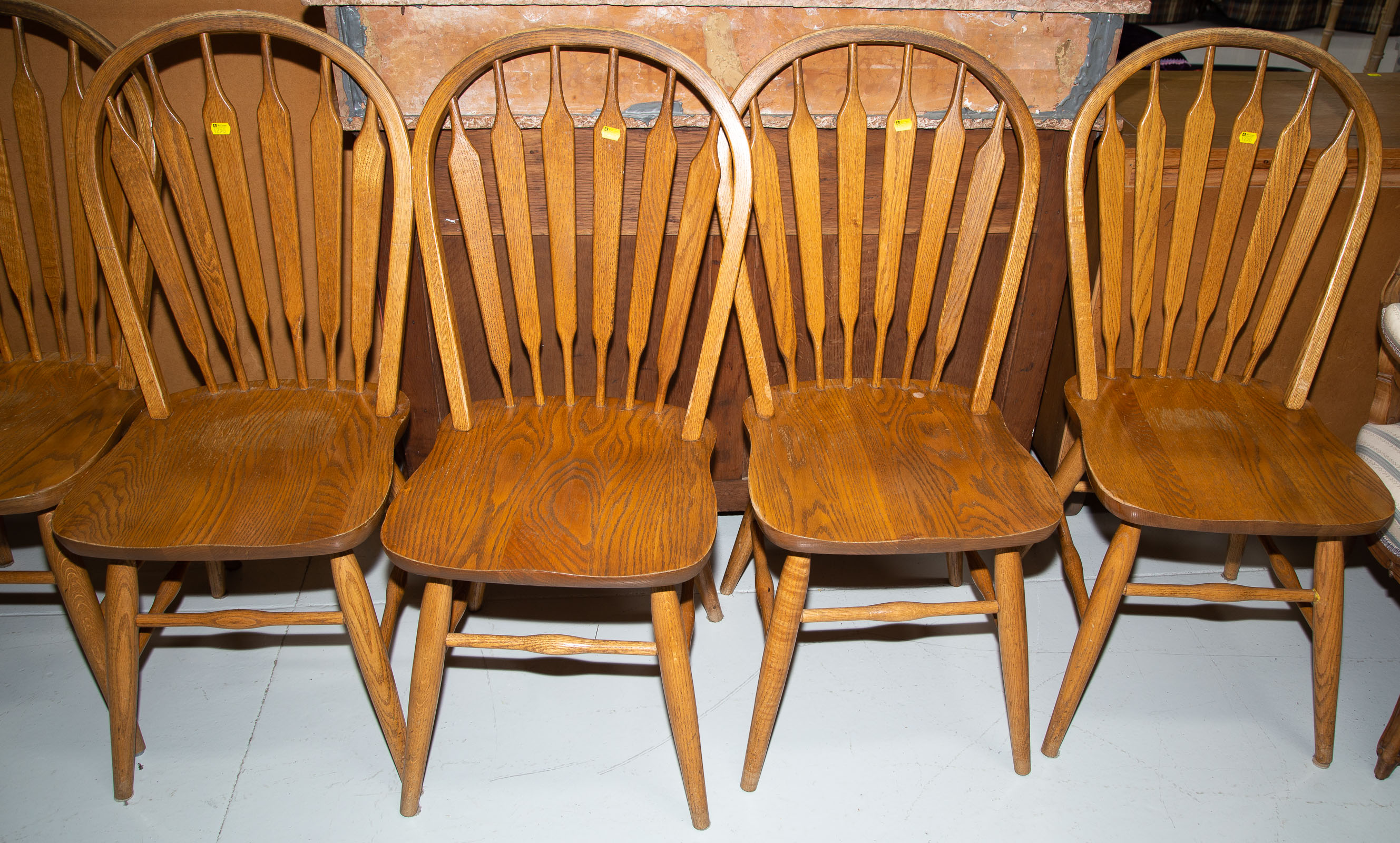 SET OF SIX OAK WINDSOR STYLE SIDE CHAIRS