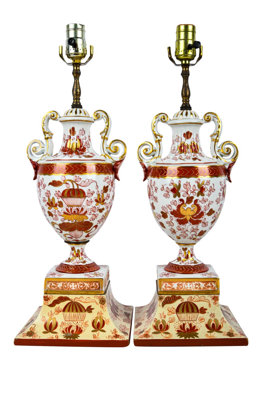 PAIR OF URN FORM TABLE LAMPSporcelain