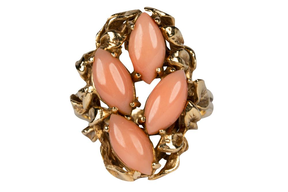 14 KARAT GOLD CORAL CLUSTER RINGcontaining 3378f7