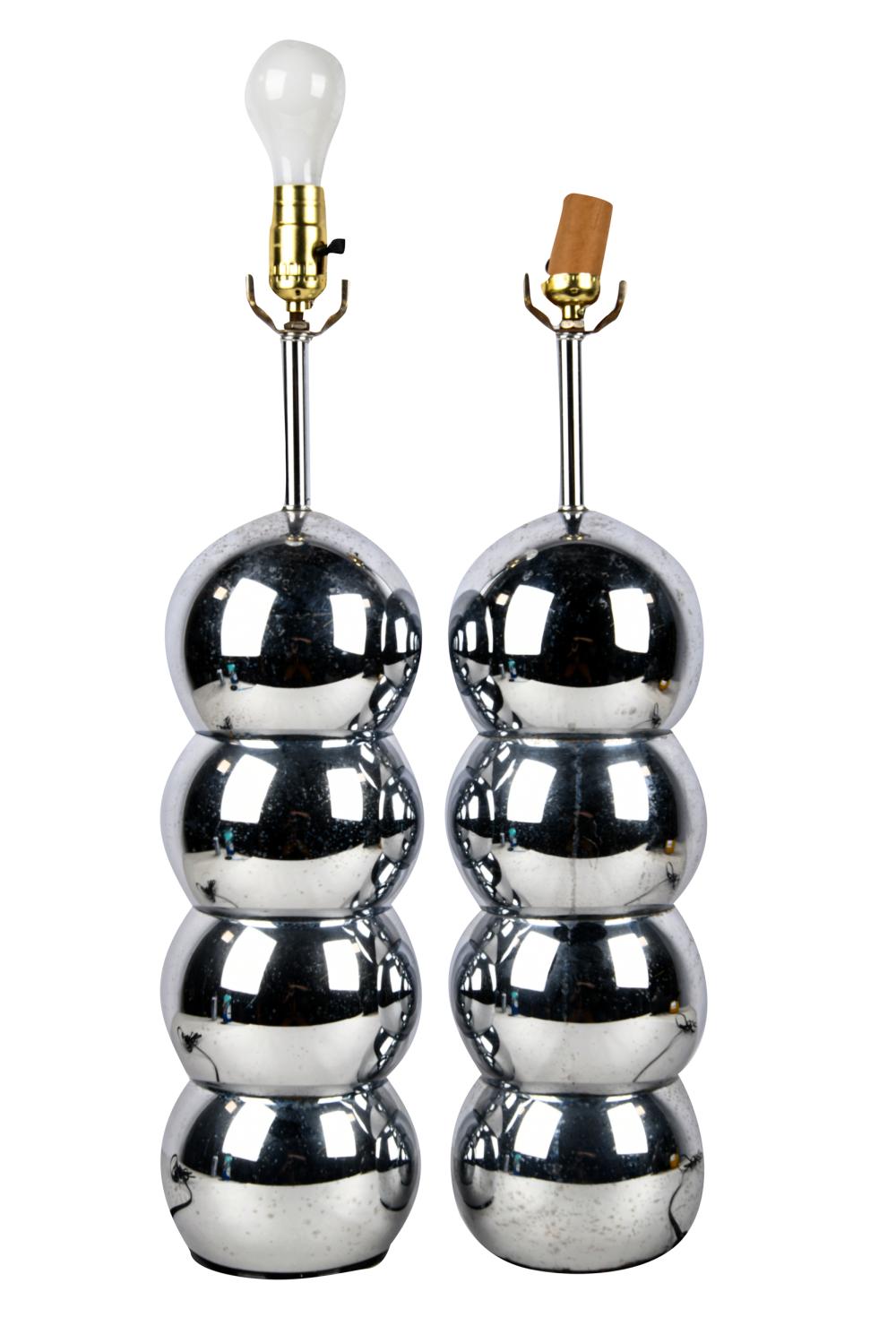 PAIR OF CHROME MODERN TABLE LAMPSCondition: