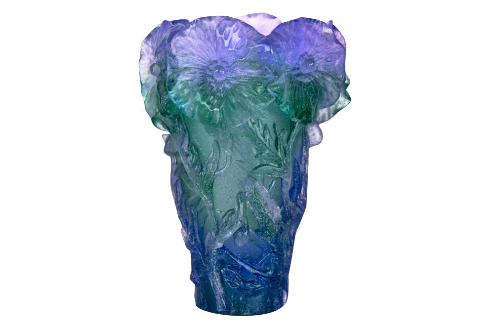 DAUM PATE DE VERRE VASEsigned Daum 3379ff