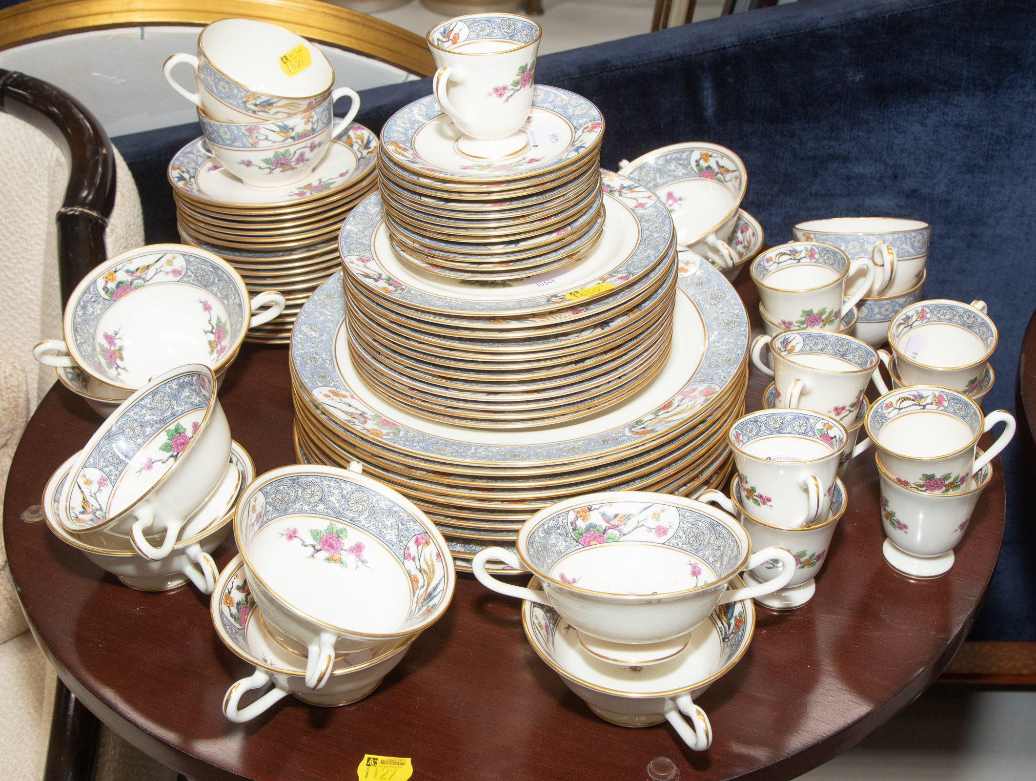 LENOX MING PARTIAL DINNER SERVICE 337a21