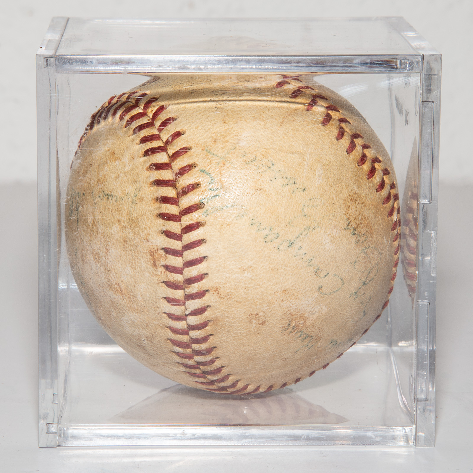 VINTAGE SIGNED BASEBALL Includes 337acc