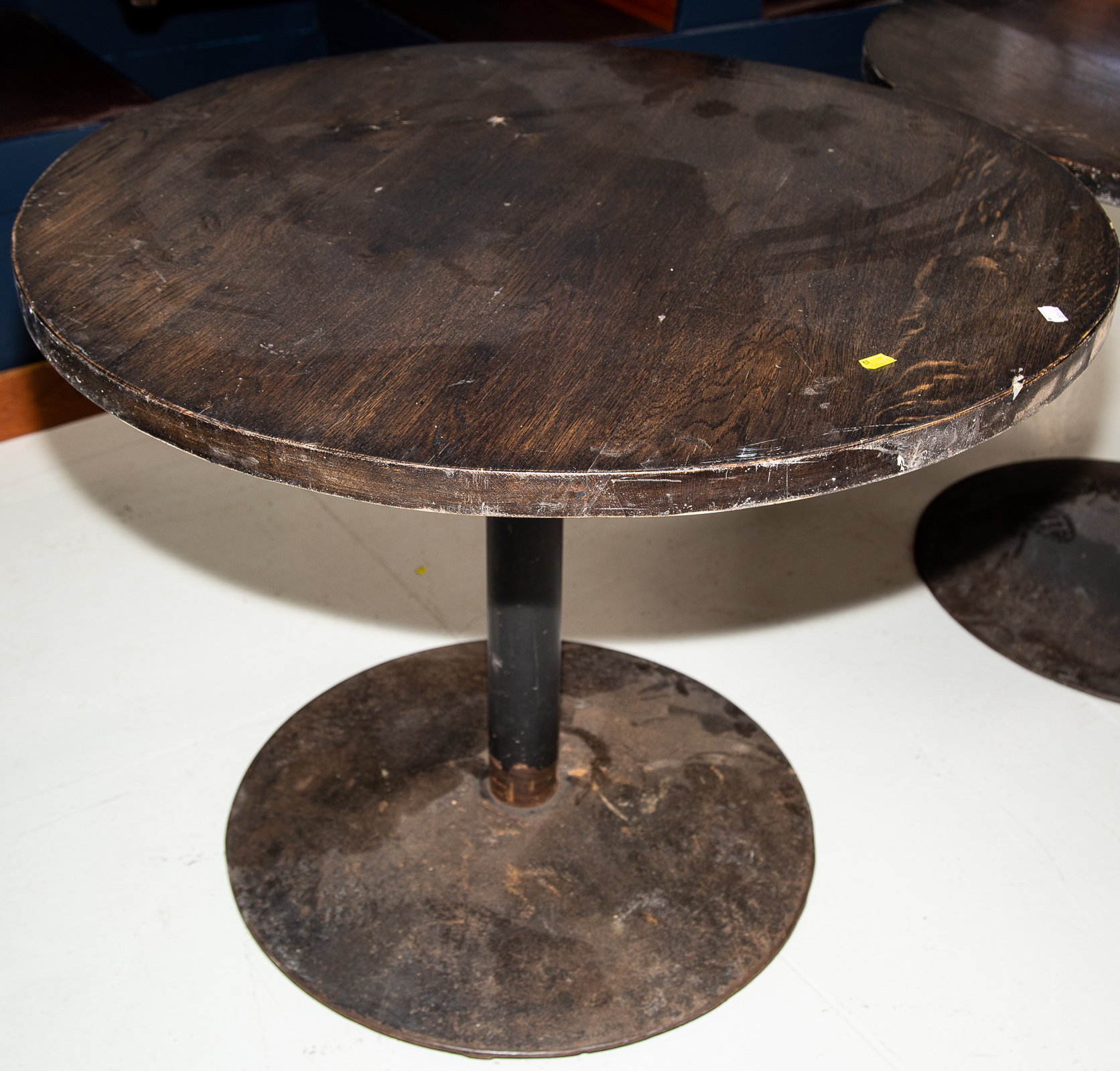 CIRCULAR WOOD & METAL DINING TABLE Approximately