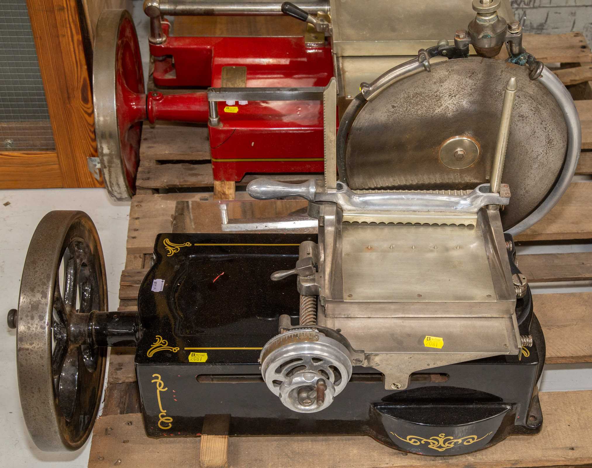 RESTORED COLES HAND CRANK MEAT