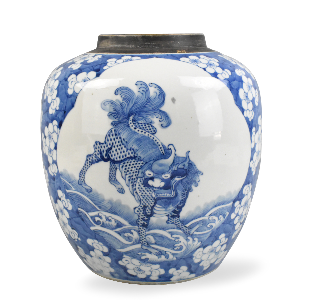 CHINESE BLUE WHITE JAR W MYTHICAL 33a33a