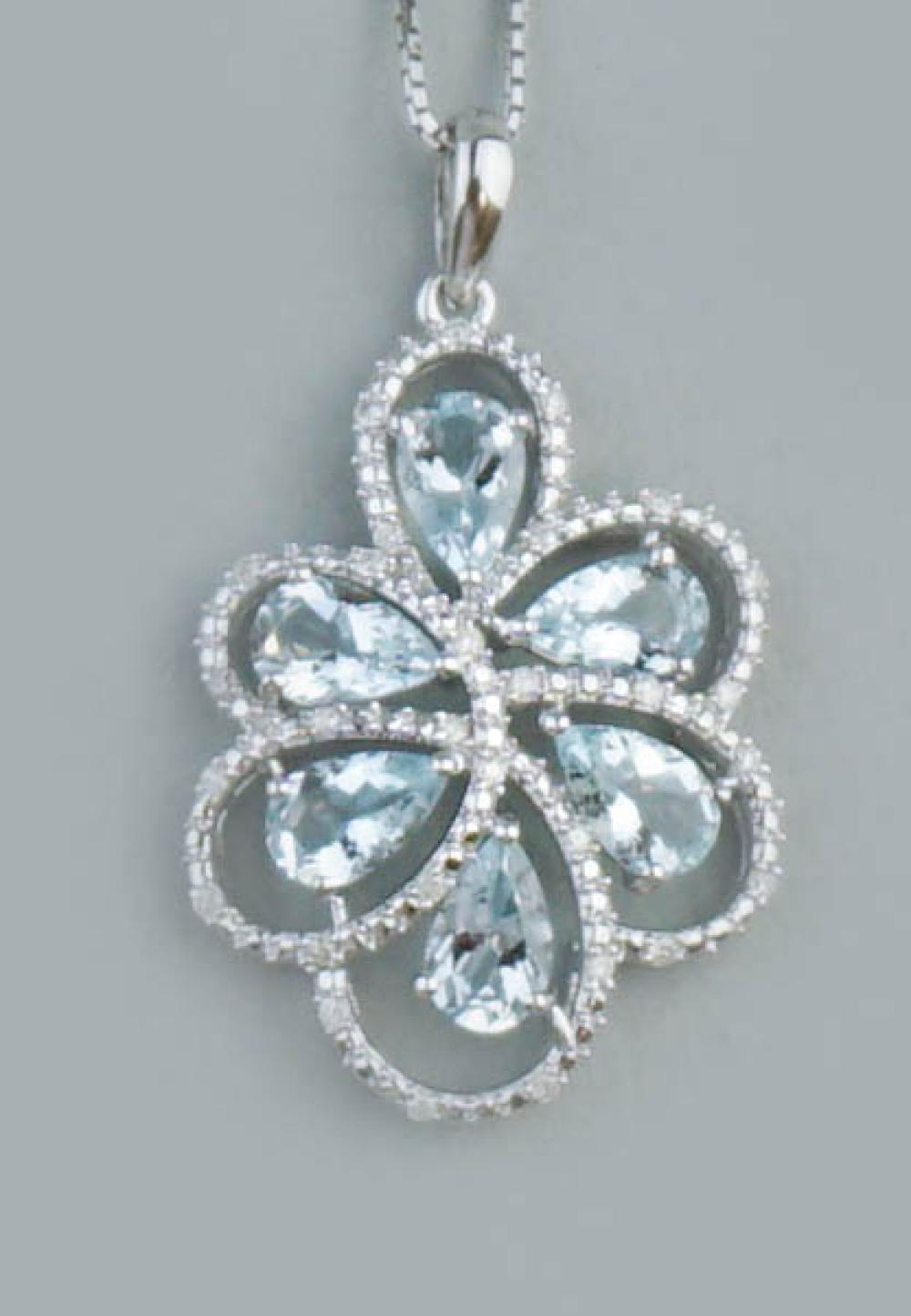 SILVER AQUAMARINE AND DIAMOND PENDANTSILVER 33a4ac