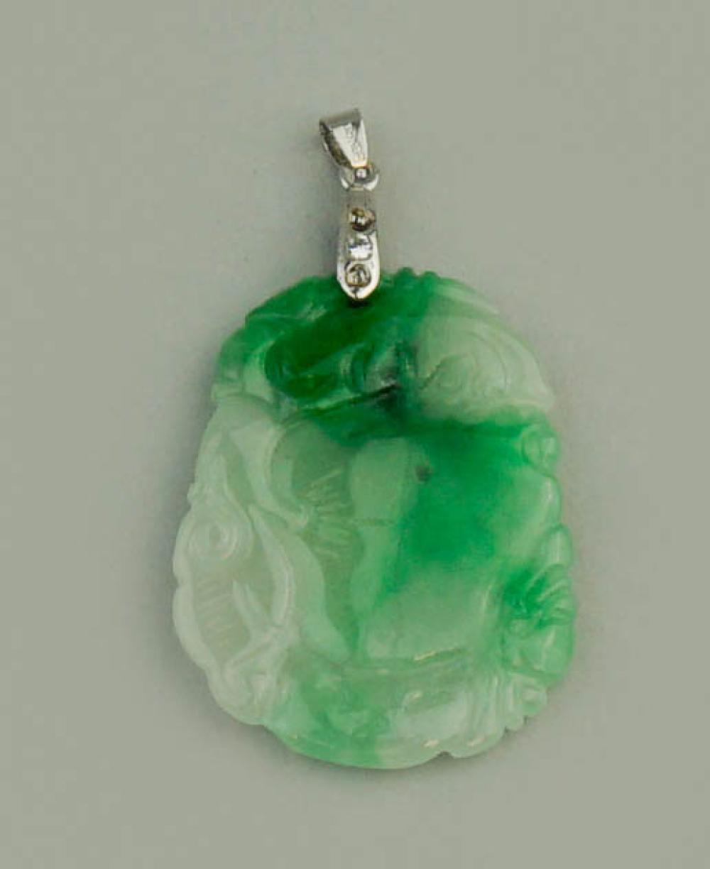 CARVED JADE PENDANTCARVED JADE 33a4dd