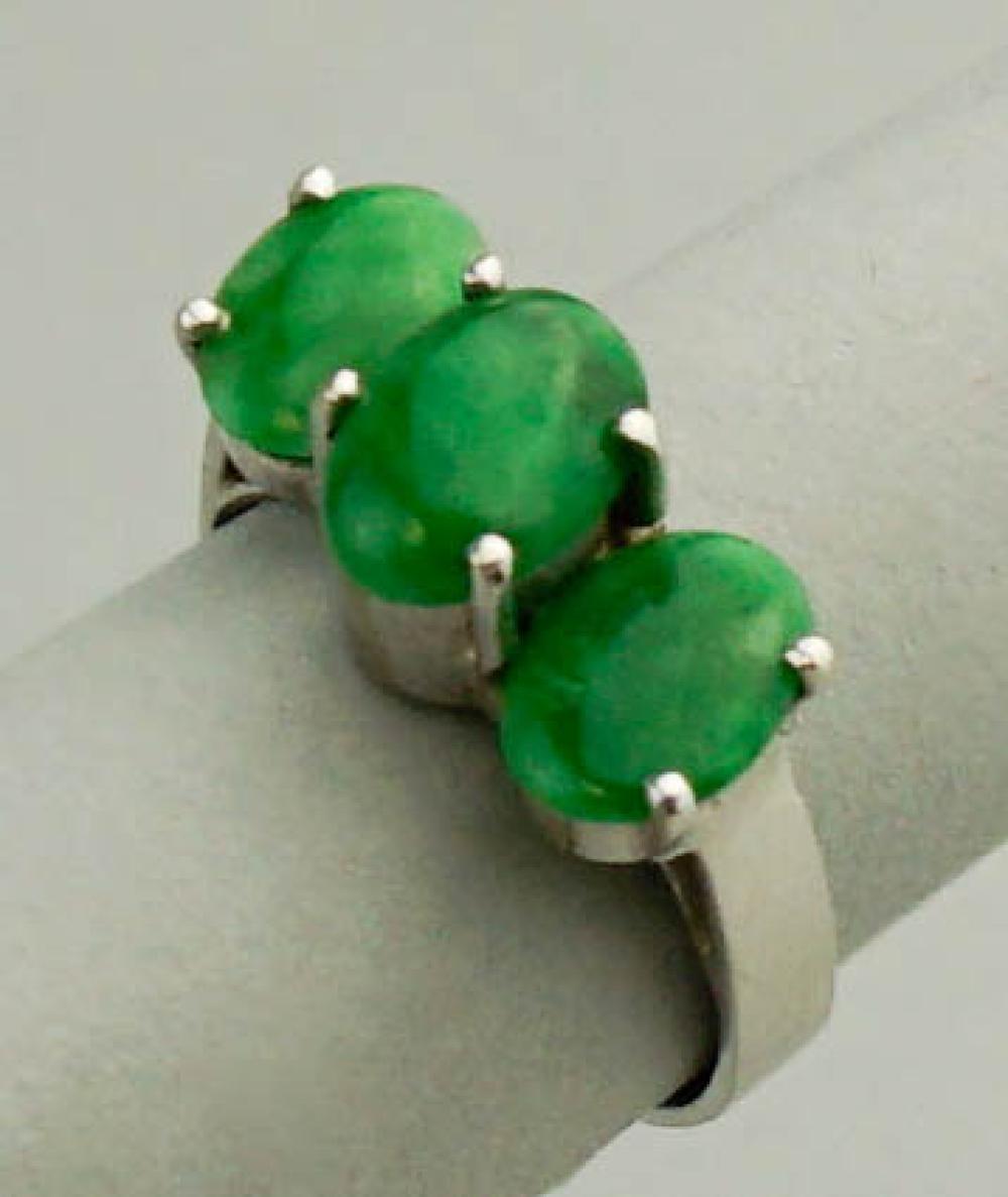 14K WHITE GOLD AND GREEN JADE RING14K 33a4f9