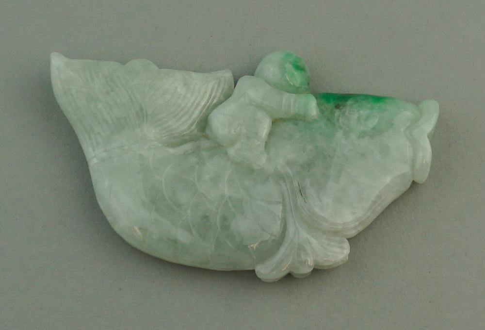 CARVED JADE DEPICTING MAN RIDING 33a503