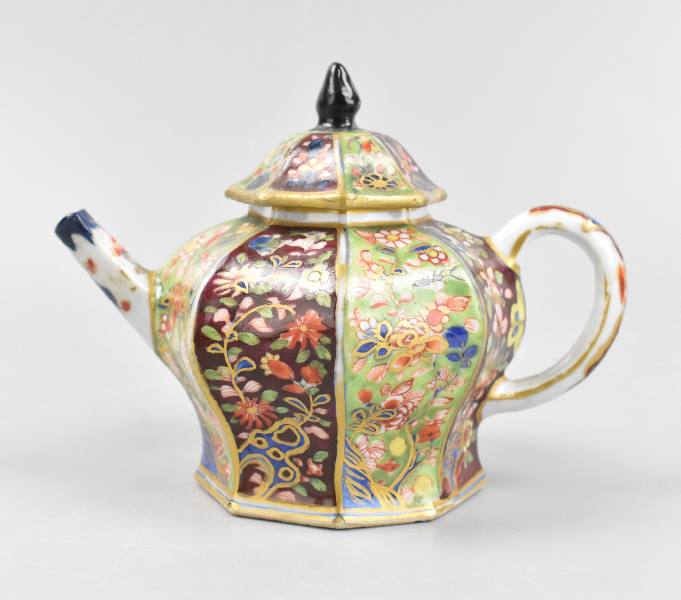 CHINESE EXPORT COVERED TEAPOT  33a543