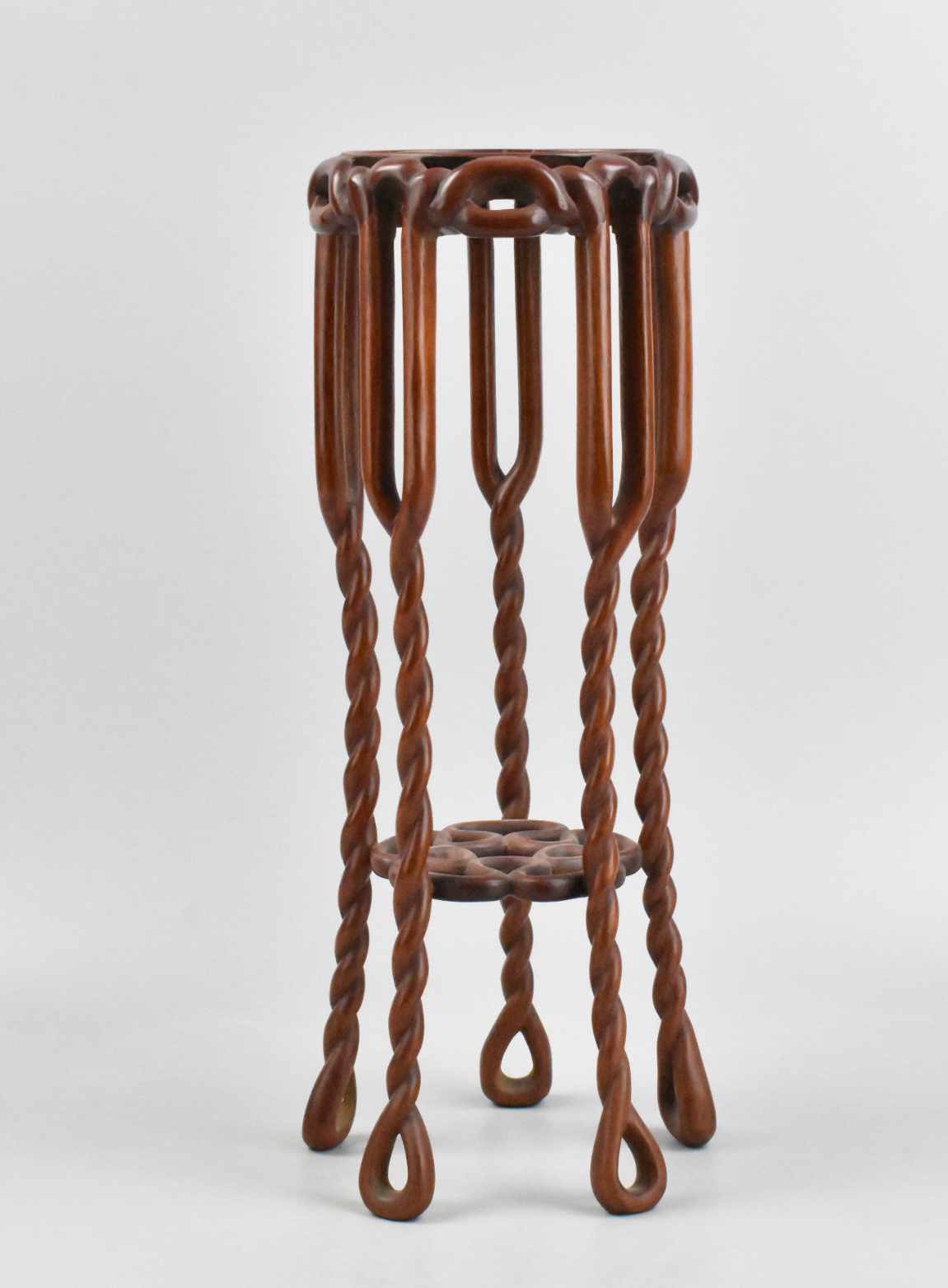 LARGE CHINESE WOOD STAND WITH TWISTED 33a594