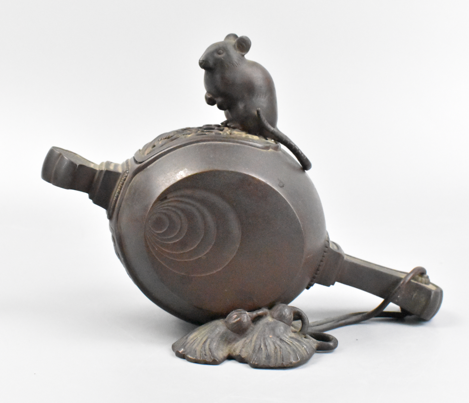 JAPANESE BRONZE CENSER W RAT ON 33a5cf