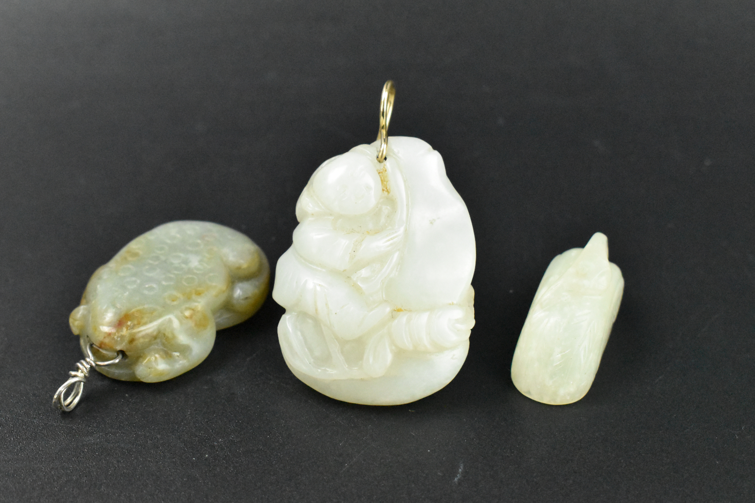 3 CHINESE JADE CARVED TOGGLES  33a682