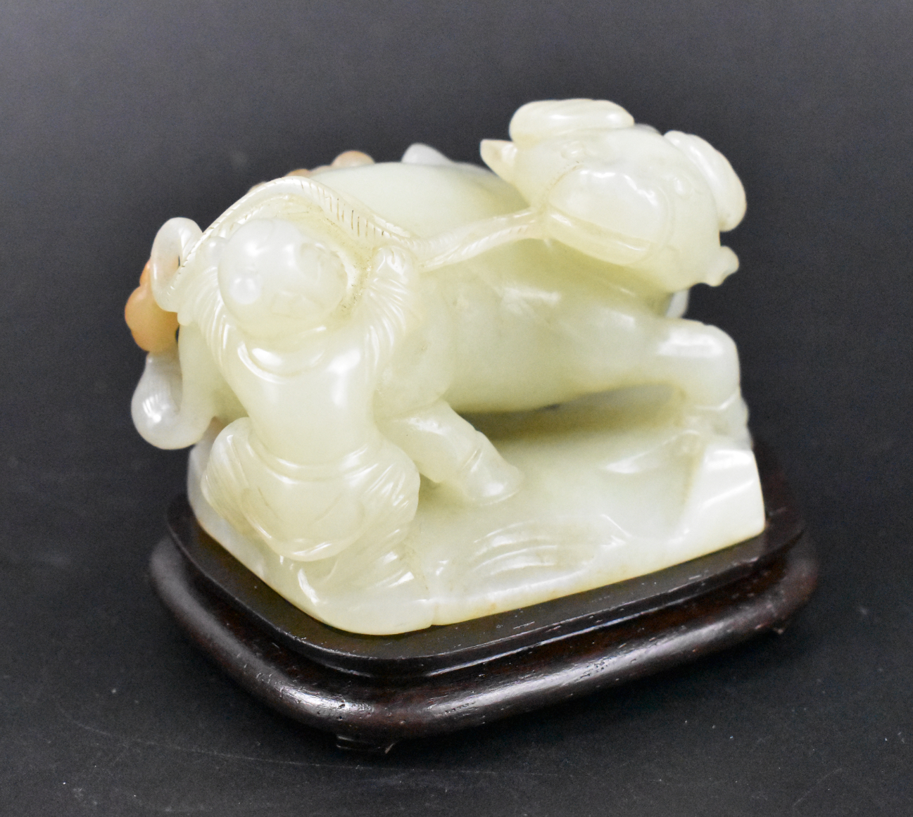 CHINESE JADE CARVING OF BOY BUFFALO 33a691