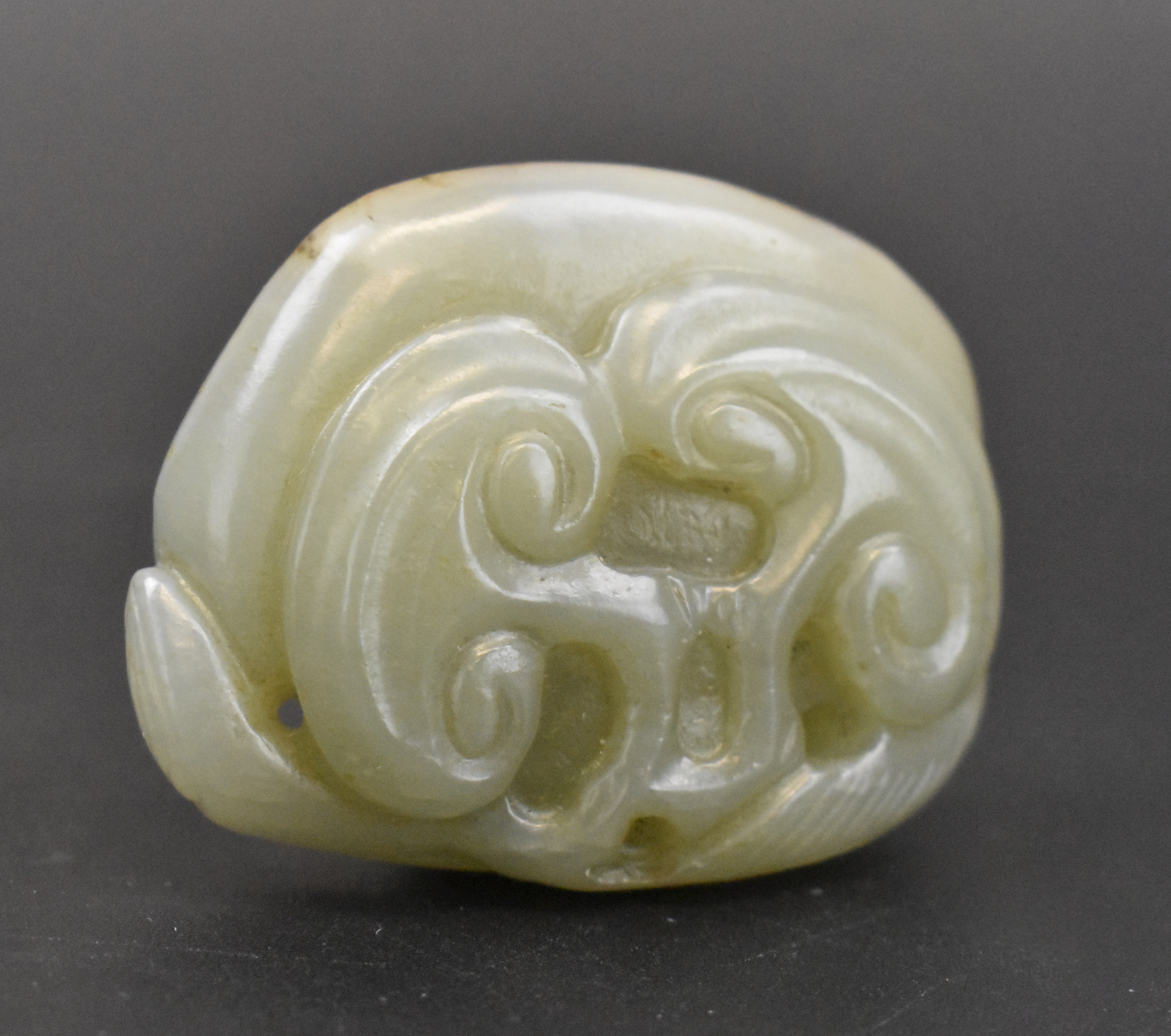 CHINESE JADE CARVED TOGGLE OF LINGZHI QING 33a695