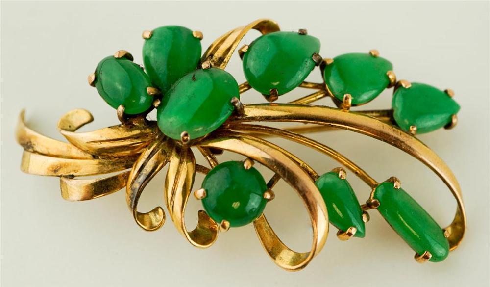 14K YELLOW GOLD AND GREEN JADE 33a70d