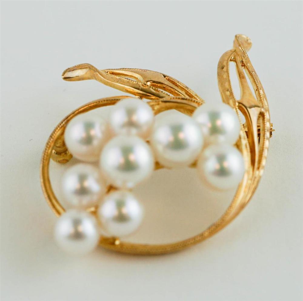 VINTAGE MIKIMOTO PEARL AND 14K 33a764